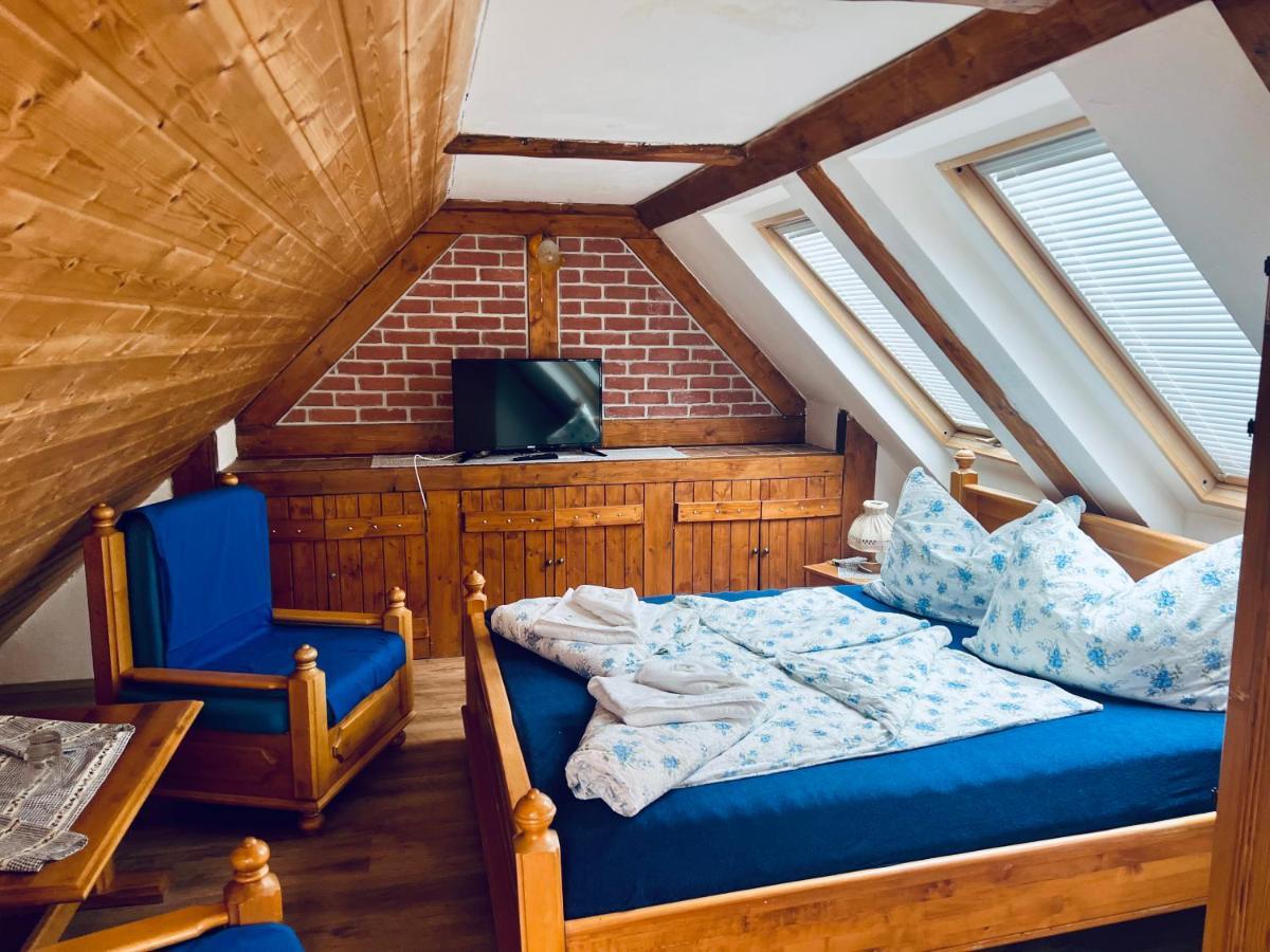 Hotel Na Vyhlidce Korenov Ngoại thất bức ảnh