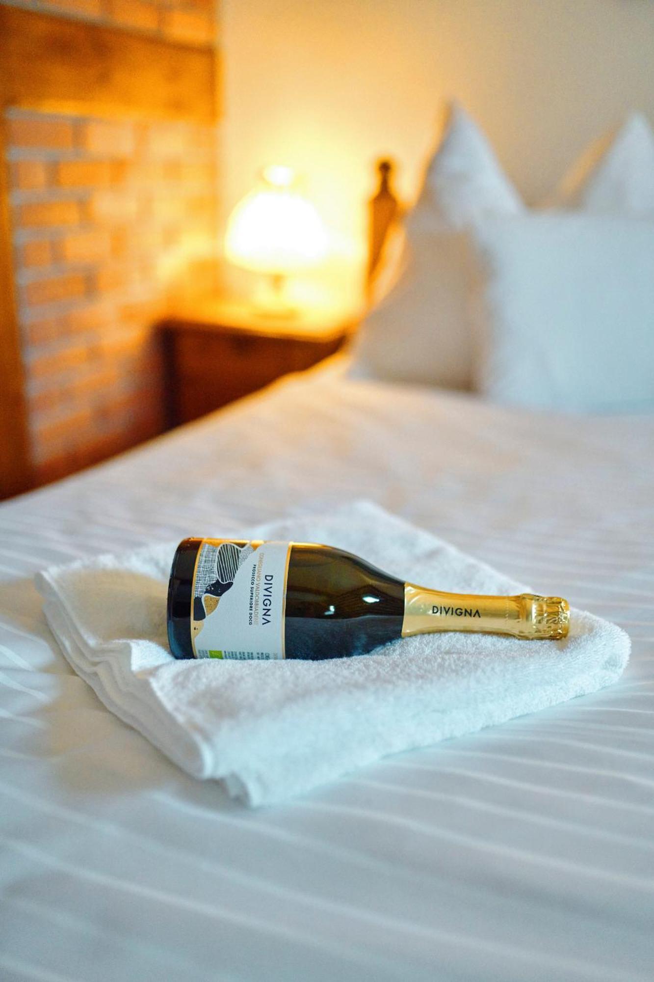Hotel Na Vyhlidce Korenov Ngoại thất bức ảnh