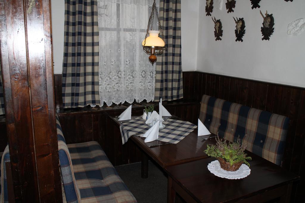Hotel Na Vyhlidce Korenov Ngoại thất bức ảnh